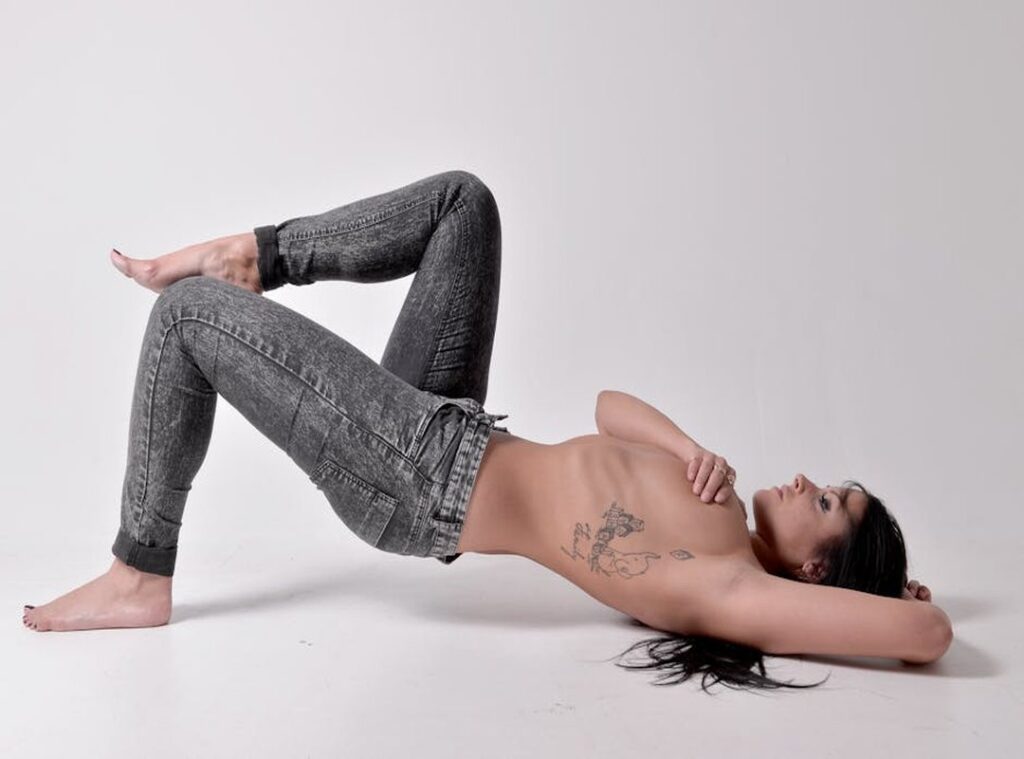 camila polizzi topless